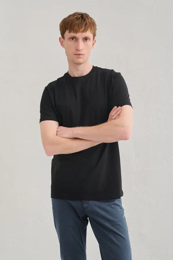 Kolor Czarny
