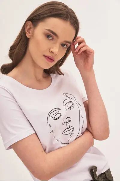 Kolor Biały