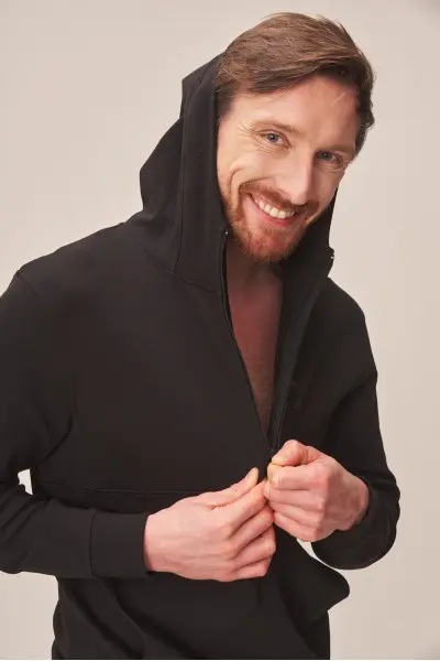 Kolor Czarny