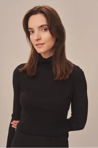 Kolor Czarny