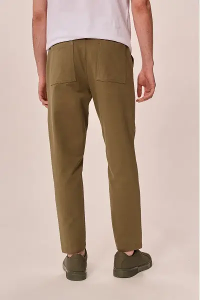 Kolor Khaki