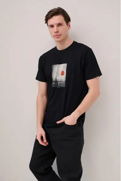 Kolor Czarny