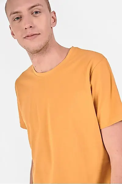 Kolor Musztardowy