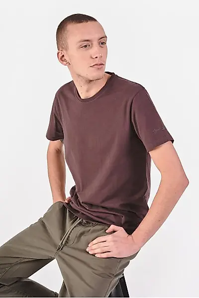 Kolor Brązowy ciemny