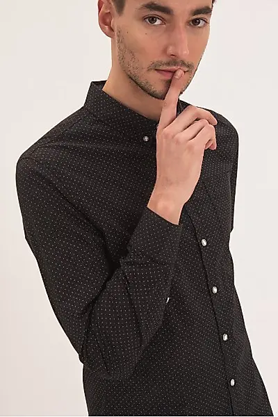 Kolor Czarny