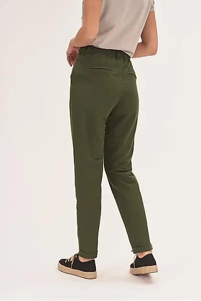 Kolor Khaki
