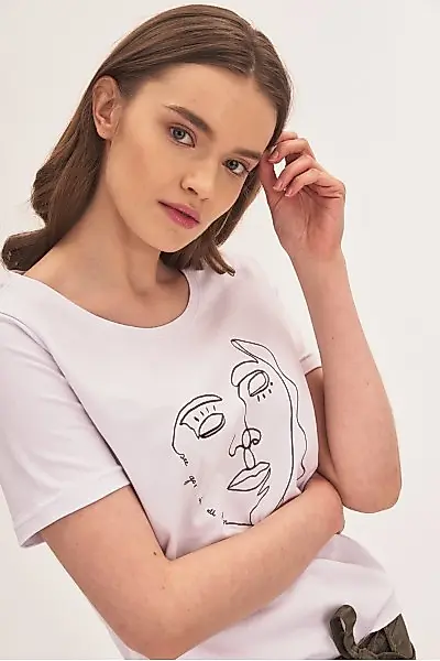 Kolor Biały