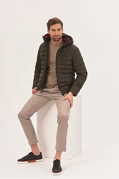 Kolor Khaki