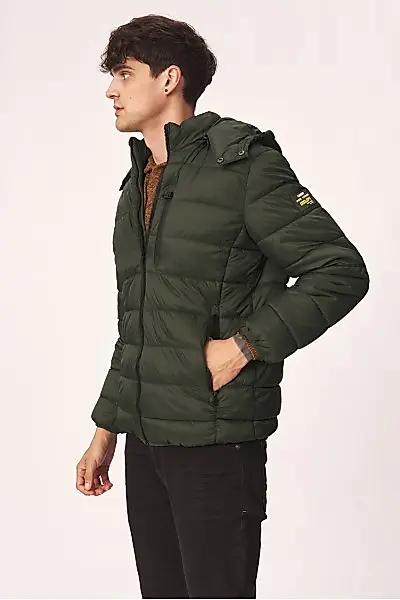 Kolor Khaki